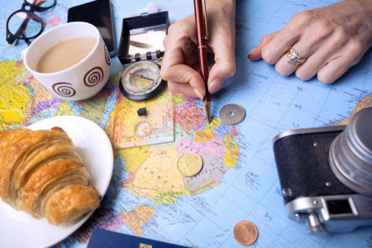 viagem planejada é mais caro do que pacote em Curitiba